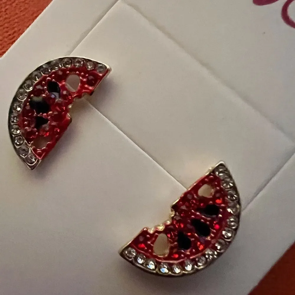 🍉 Betsey Johnson sparkling & sweet & juicy watermelon slice earrings 🍉